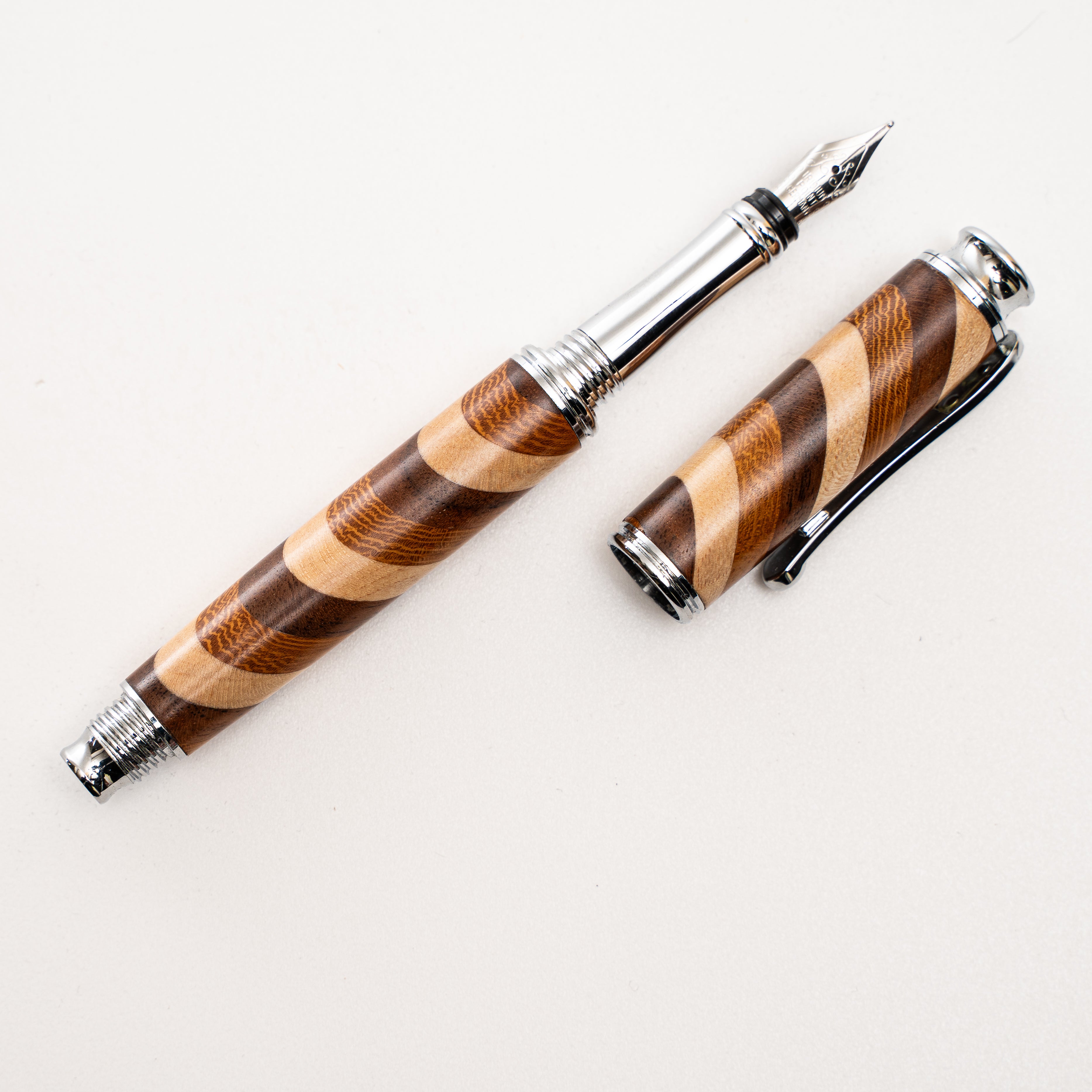 Penna stilografica a spirale